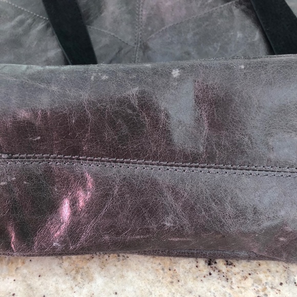 Ellington Gray Leather Shoulder Tote Bag Handbag W/ Black Straps - Picture 9 of 9